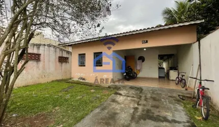 Casa à venda no bairro da Martim de Sá, a apenas 900m da praia em Caraguatatuba, SP - Ótima oportun