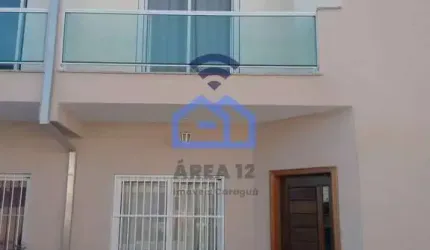 Sobrado em condomínio à venda a apenas 200m da praia no bairro do Porto Novo em Caraguatatuba, SP