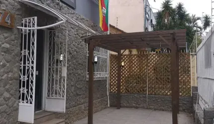 Casa para Venda em Porto Alegre, Menino Deus, 4 dormitórios, 1 suíte, 4 banheiros, 2 vagas