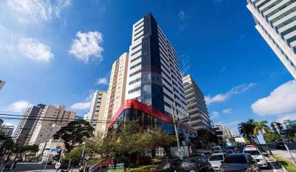 *Sala Comercial à Venda – Ideal para Consultório ou Escritório Próximo ao Centro Empresarial do Itaú*
