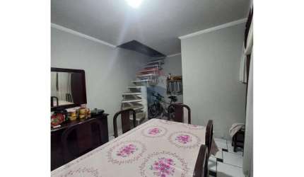 SOBRADO COM 3 DORMS E 1 SUITE + 1 CASA DE 1 DORMS E 2 VAGAS