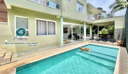 Casa com 4 dorms, piscina Aldeia da Fazendinha, Granja Viana