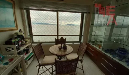 Apartamento à venda no bairro Beira Mar - Florianópolis/SC