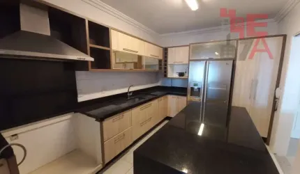 Apartamento à venda no bairro Campinas - São José/SC
