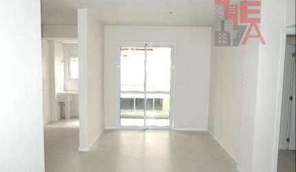 Apartamento à venda no bairro Praia Comprida - São José/SC
