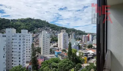Apartamento à venda no bairro Centro - Florianópolis/SC
