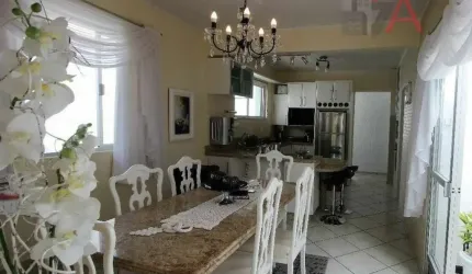 Casa à venda no bairro Saco dos Limões - Florianópolis/SC