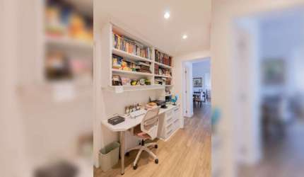 Apartamento no Condomínio Edifício Maria Silvia com 170m e 3 quartos em Moema
