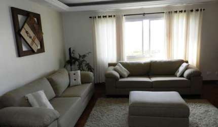 Apartamento no Condomínio Santa Helena na Aclimação com 120m² 1 suíte 3 banheiros 1 vaga