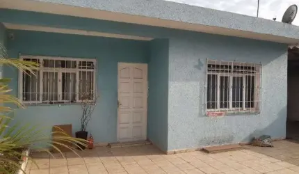 Casa á venda no Jardim Helena com 250m² 2 dormitórios 1 banheiro 5 vagas