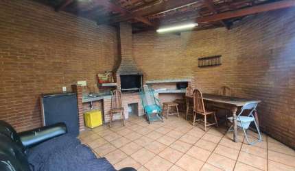 Casa de 04 dormitorios 2 suítes á venda - Casa Verde Alta