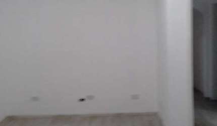 Sobrado para locação em Santana, 250m², 3 dormitórios (1 suíte) e 10 vagas.