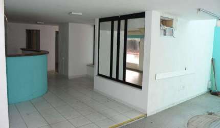 Sobrado em Vila Gomes Cardim, 450m², 5 dormitórios