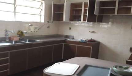 Casa comercial para alugar no Brooklin com 3 dormitórios, edícula, 5 vagas, 300m²