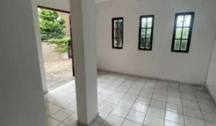 Casa à venda na Vila Pereira Barreto com 125m² 3 dormitórios 1 banheiro 2 vagas
