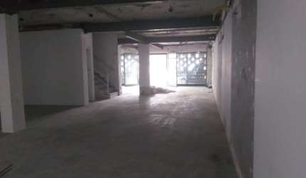 Espaço comercial com 250m no Campo Belo