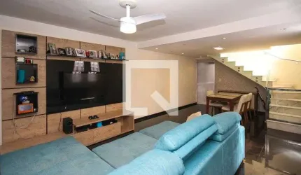 Casa à Venda - Vila Santa Clara, 4 Quartos,  160 m2