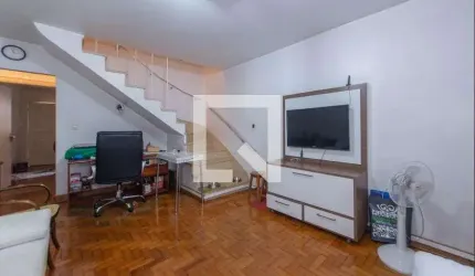 Casa à Venda - Bosque da Saúde, 2 Quartos,  132 m2