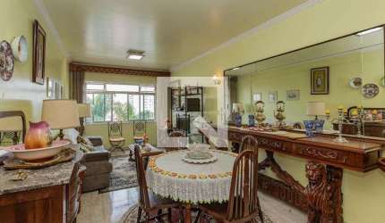 Apartamento à Venda - Aclimação, 2 Quartos,  120 m2