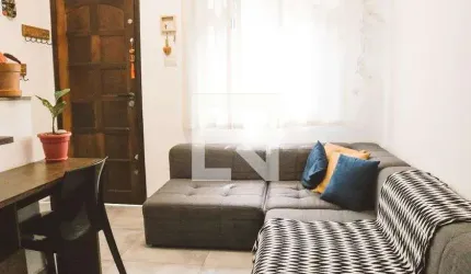 Casa à Venda - Santana, 2 Quartos,  105 m2