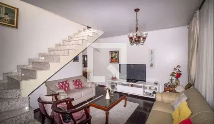 Casa à Venda - Jardim Teresa, 3 Quartos,  299 m2