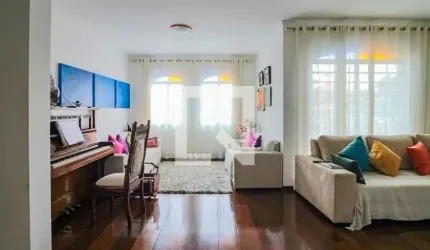 Casa à Venda - Jardim Éster Yolanda, 5 Quartos,  190 m2