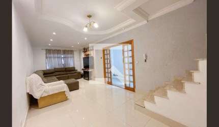Casa à Venda - Cidade São Francisco , 4 Quartos,  260 m2