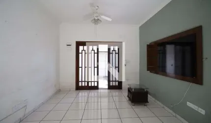 Casa à Venda - Vila Santa Clara, 2 Quartos,  200 m2