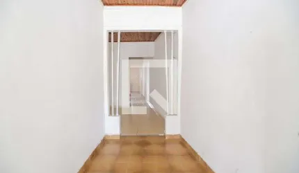 Casa à Venda - Vila Carrão, 2 Quartos,  200 m2