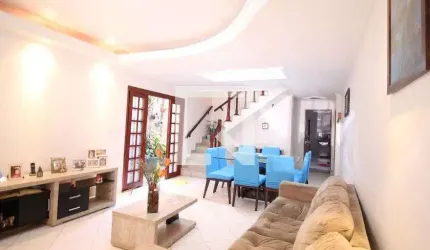 Casa à Venda - Piqueri, 3 Quartos,  240 m2