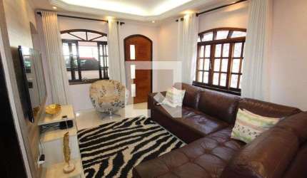 Casa à Venda - Parque Residencial Oratório, 6 Quartos,  315 m2