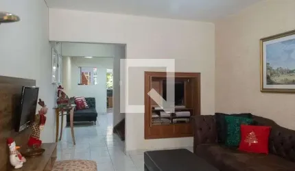 Casa à Venda - Água Fria, 3 Quartos,  98 m2