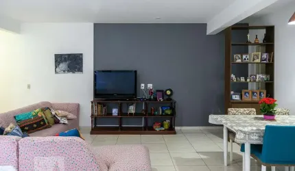 Casa à Venda - Bela Vista, 4 Quartos,  250 m2