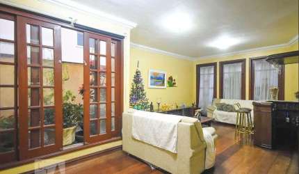 Casa à Venda - Jardim Londrina, 3 Quartos,  230 m2