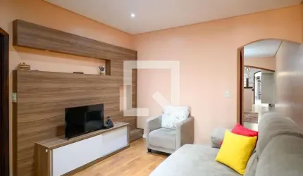 Casa à Venda - Vila Liviero, 3 Quartos,  216 m2