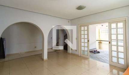 Casa à Venda - Vila Carrão, 3 Quartos,  207 m2