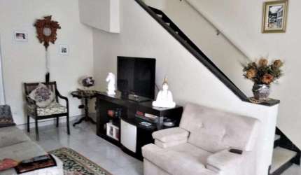 Casa à Venda - Água Fria, 3 Quartos,  200 m2
