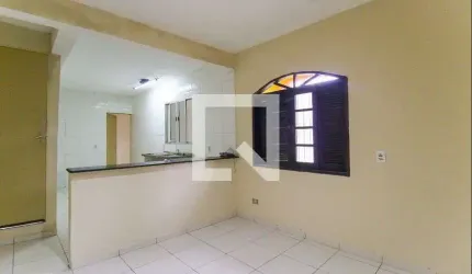 Casa à Venda - Vila Jacuí, 3 Quartos,  200 m2