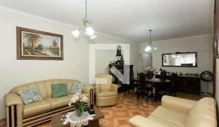 Casa à Venda - Vila Carrão, 4 Quartos,  190 m2