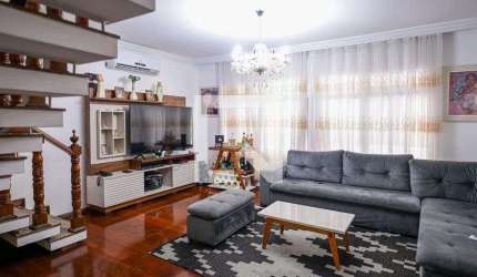 Casa à Venda - Bosque da Saúde, 4 Quartos,  250 m2
