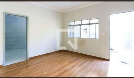 Casa à Venda - Jaguaré, 3 Quartos,  100 m2