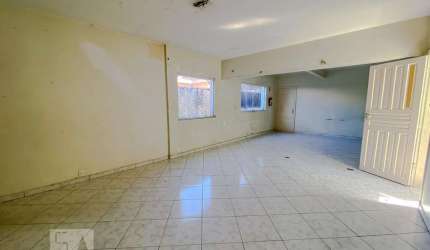 Casa à Venda - Vila Santa Clara, 7 Quartos,  140 m2