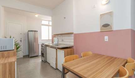 Apartamento com 100 m² 4 Dorm e 1 Vaga de Garagem em Pinheiros.