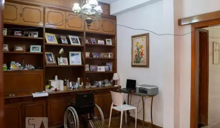 Casa à Venda - Piqueri, 7 Quartos,  161 m2