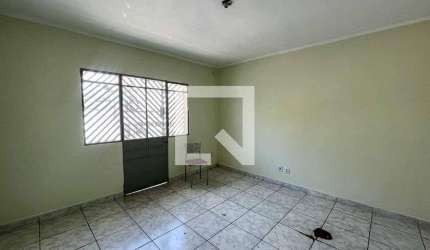 Casa à Venda - Água Fria, 2 Quartos,  213 m2