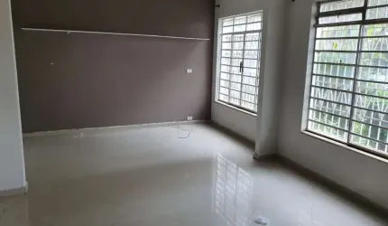 Casa com 3 Quartos e 3 banheiros para Alugar, 240 m² - Brooklin Paulista