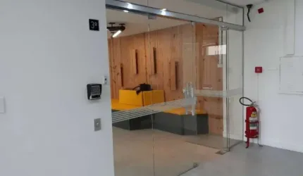 Sala Comercial à venda na Vila Olímpia com 286m²