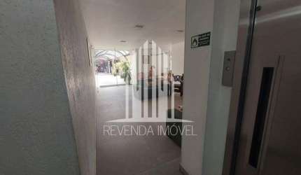 Apartamento à venda no Brooklin Paulista, São Paulo - SP: 2 quartos, sala, banheiro, vaga de garagem e 72m² de área.