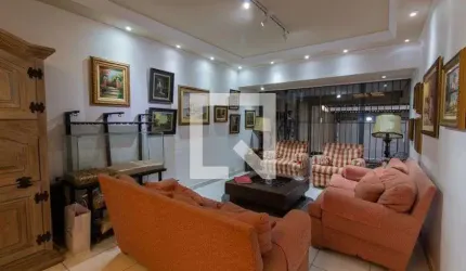 Casa à Venda - Jardim Taboão, 5 Quartos,  220 m2
