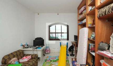Casa à Venda - Vila Santa Clara, 2 Quartos,  208 m2